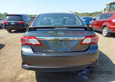 2012 Toyota Corolla S z USA, uszkodzony, nr VIN 2T1BU4EEXCC848552